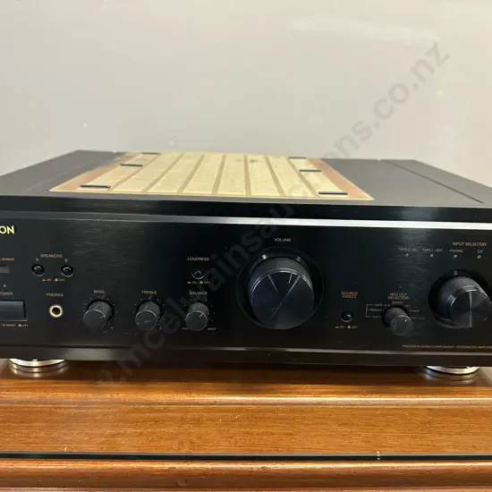 Denon Amp PMA-1055R (No Remote)