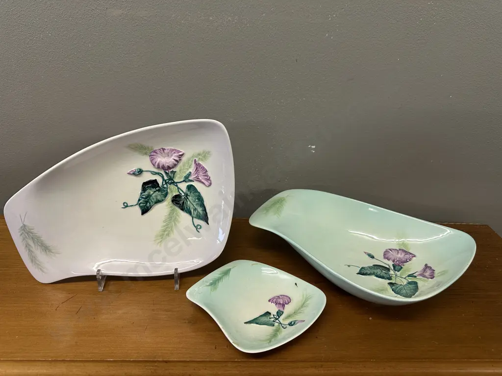 Selection Of Carlton Ware China Items Image 1++