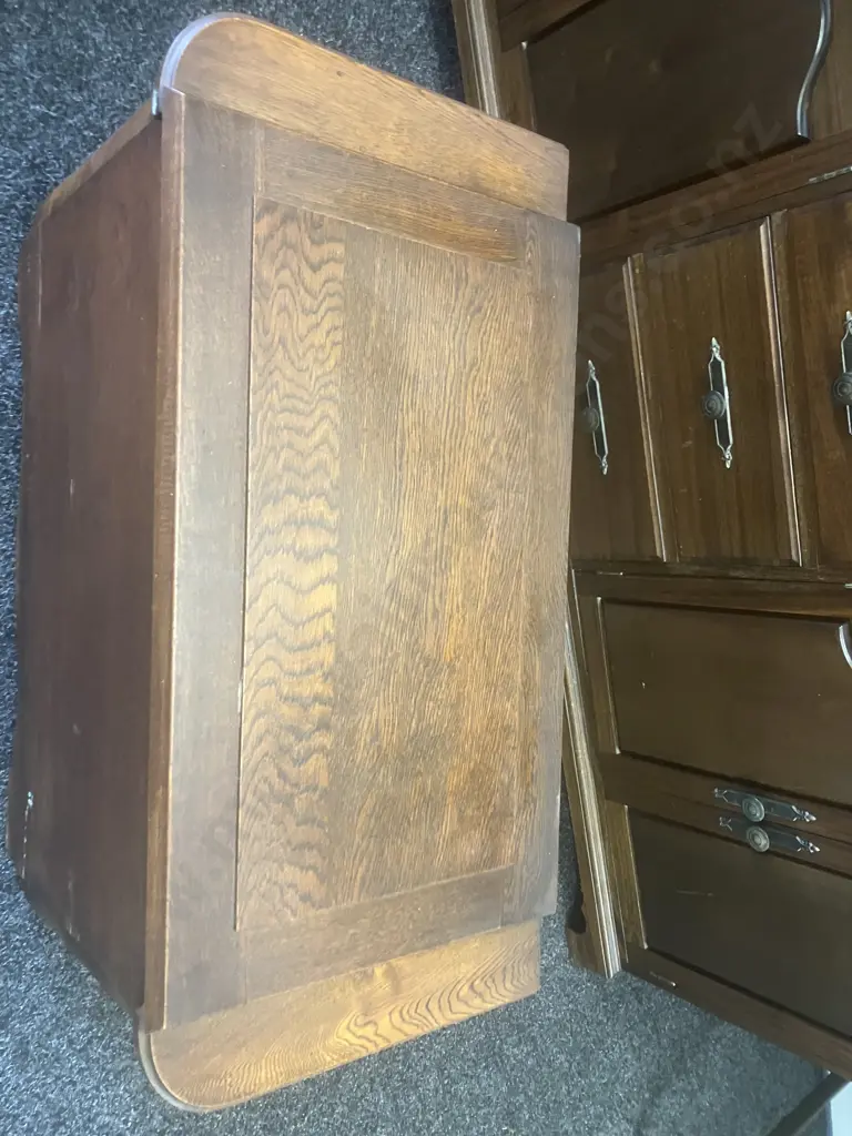 Mid-Century Art Deco Oak Blanket Bow With Inner Tray. H52 W91 D44cm Image 1++