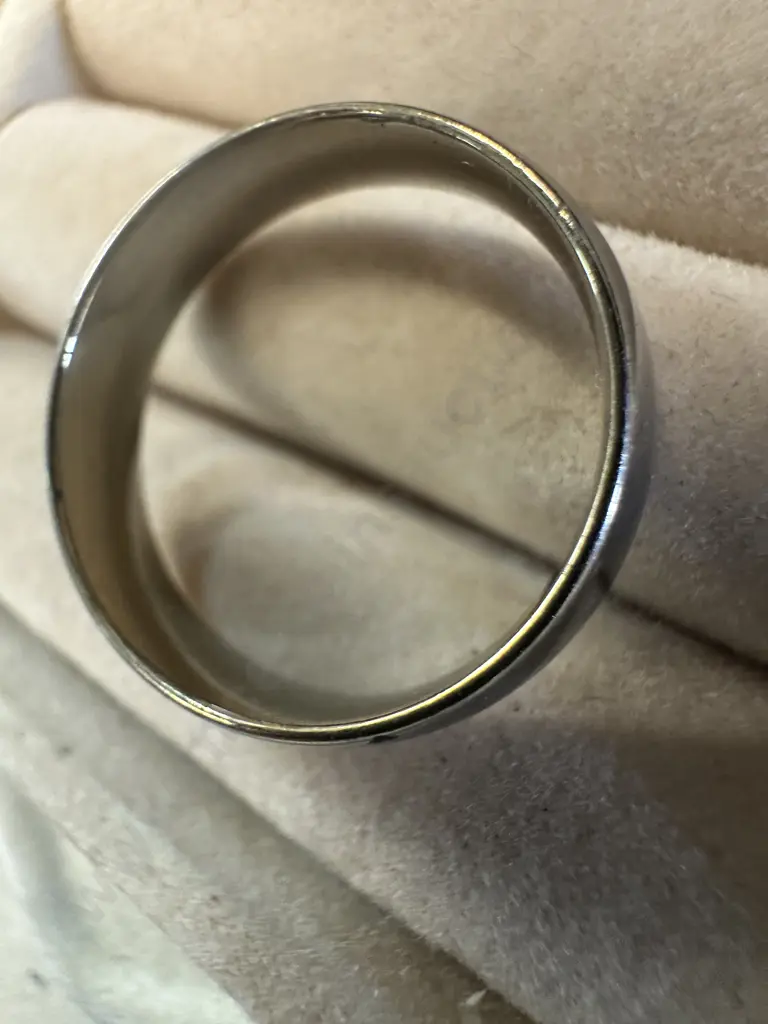 Silver Toned Ring Image 1++