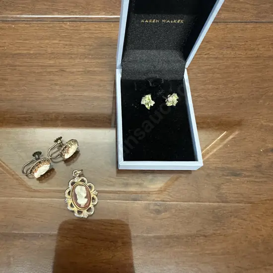 Light Green Peridot Gem Stone & Clear Stone Stamped 925 Earrings With 9ct Gold Cameo Earrings & Gold Coloured Pendant