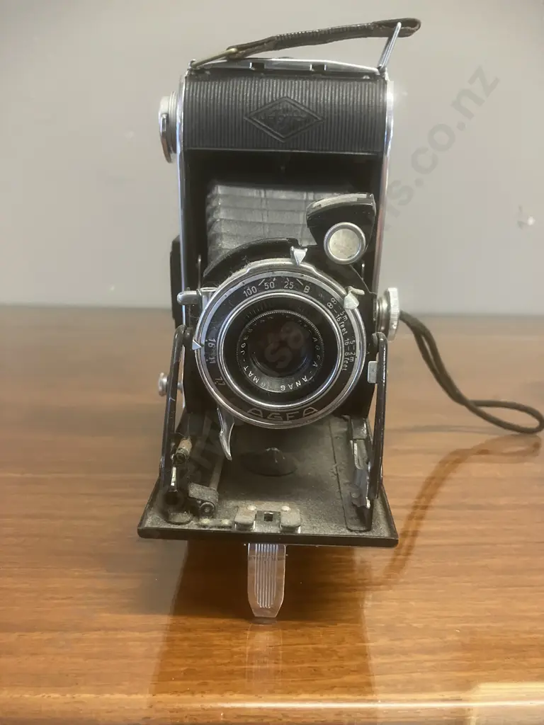 Agfa Billy Record 7.7 6x9 120 Film Folding Camera - Agfa Anastigmat Jgestar 1:7.7. 1933 - 1942 Germany Image 1++