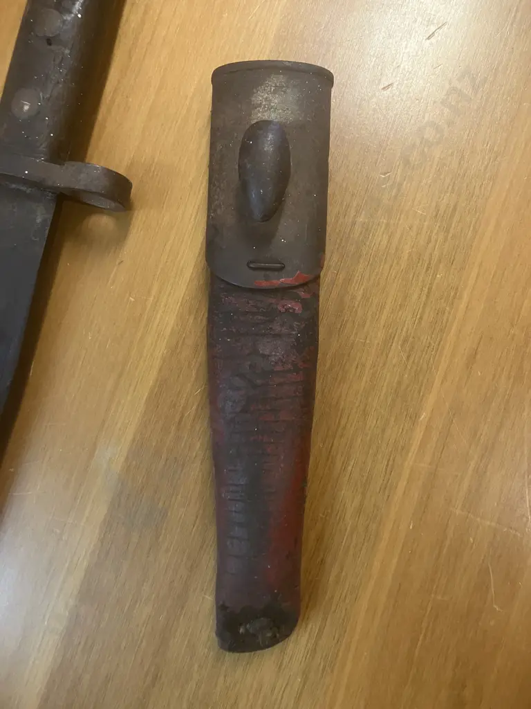 British Pattern 1888 Mk1 Type II Lee Metford Bayonet With Leather Scabbard Image 1++