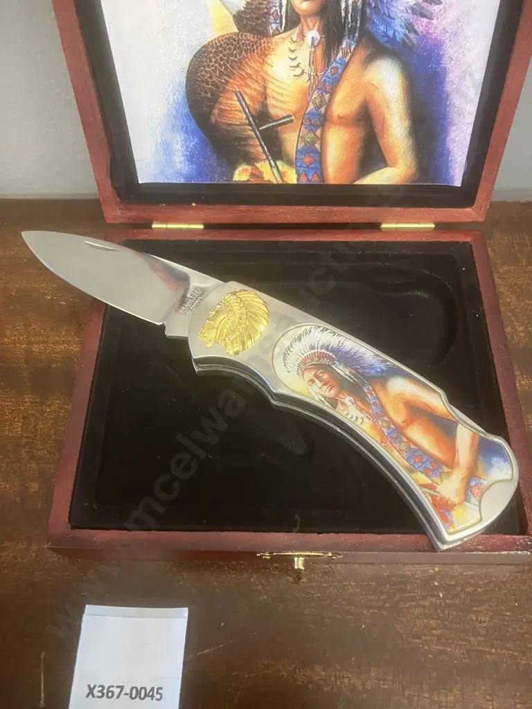 Vintage Collectors Folding Pocket Knife In Fitted Box With Native American Scene Image 1++