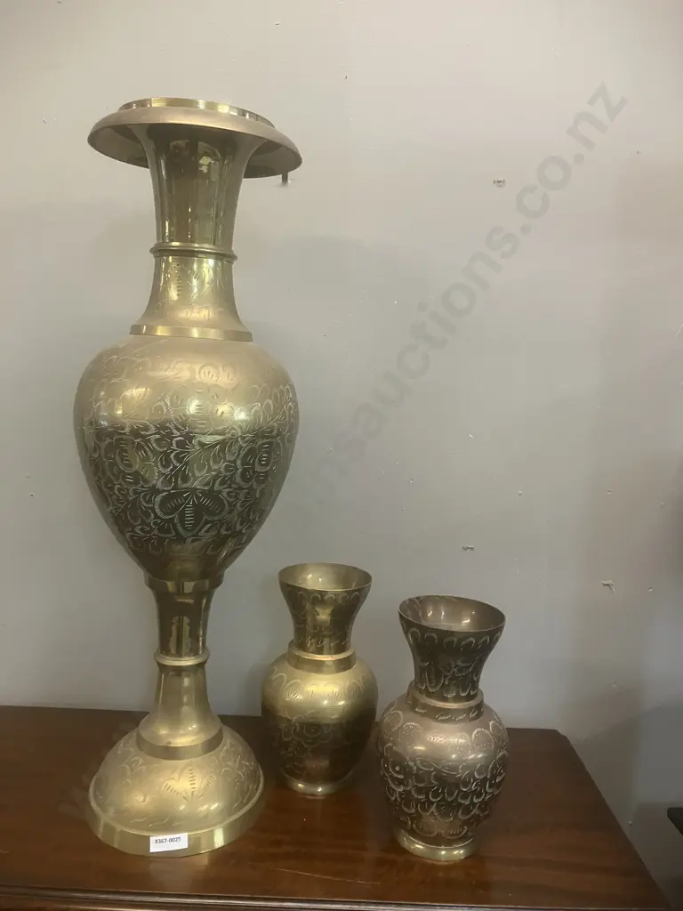 Large 61cm Etched Brass Vase With a Pair of 21cm Brass Vases Image 1++