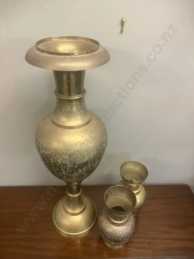 Large 61cm Etched Brass Vase With a Pair of 21cm Brass Vases Image 1++
