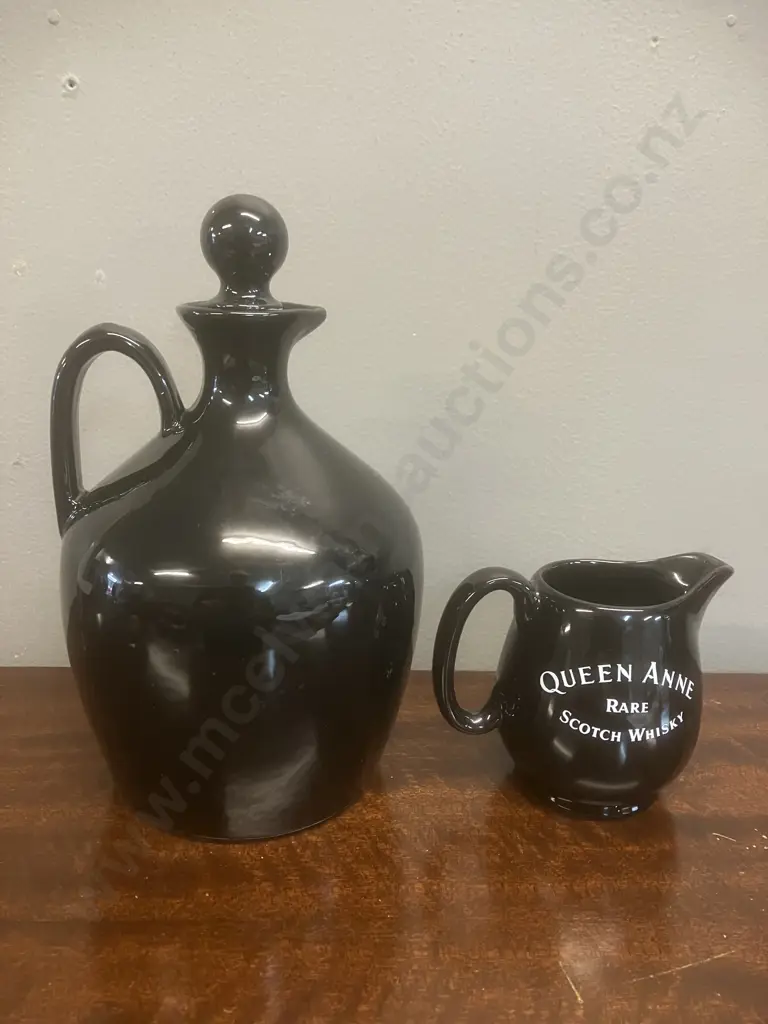Clan Campbell 12 Year Old De Luxe Scotch Decanter With Stopper (Empty) & Wade Regicor Queen Anne Rare Scotch Whisky Jug Image 1++