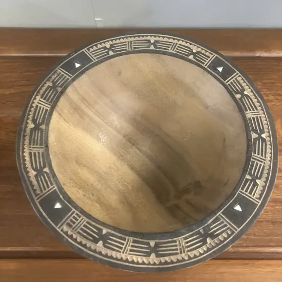 24cm Top Carved Tanoa / Kava Bowl With 2 x Coconut Shell Bilo