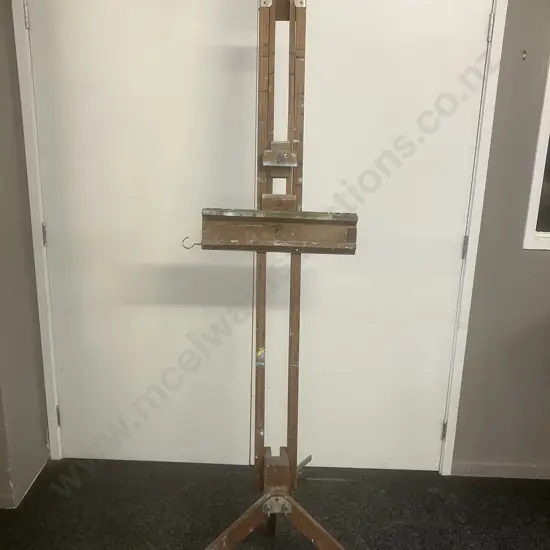 Mid 20th Century Artists Easel. H203cm