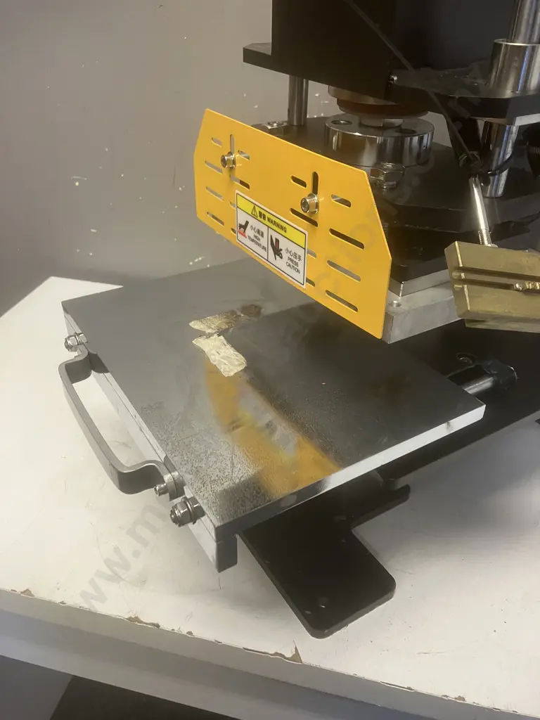ZY-180 Manual Hot Gold Foil Stamp Thermal Embossing Press Machine for Leather Clothes Wood, 1500W Image 1++