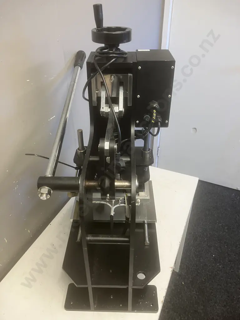 ZY-180 Manual Hot Gold Foil Stamp Thermal Embossing Press Machine for Leather Clothes Wood, 1500W Image 1++