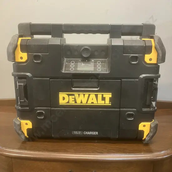 DeWALT 18V TSTAK Radio Connect & Charger DWST1-81080-XE Skin Only