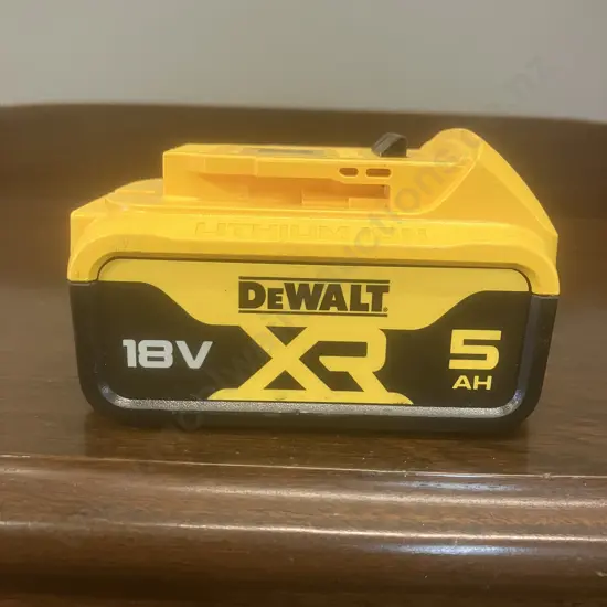 DeWALT 18V 5.0Ah XR Battery DCB184-XE
