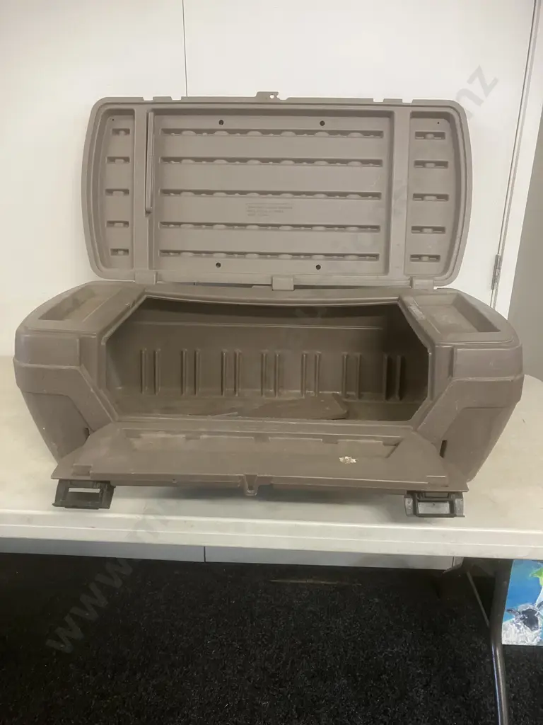 Tailgator Sport Utility Tool Box - Flambeau (USA) H35 W96 D48cm Image 1++