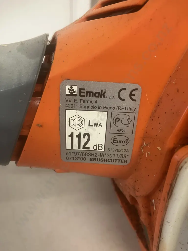 Oleo-Mac BC 22S Petrol Brush Cutter Image 1++