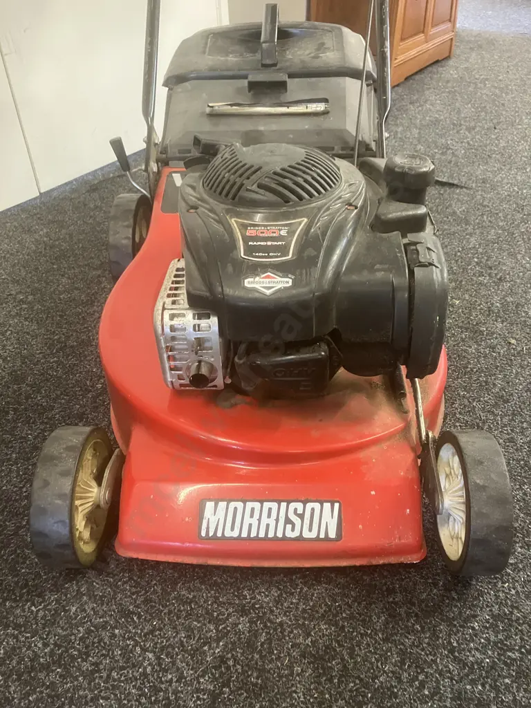 Morrison Vinaro 350ST Lawnmower With Catcher - B&S 500E Series RapidStart 140cc Image 1++