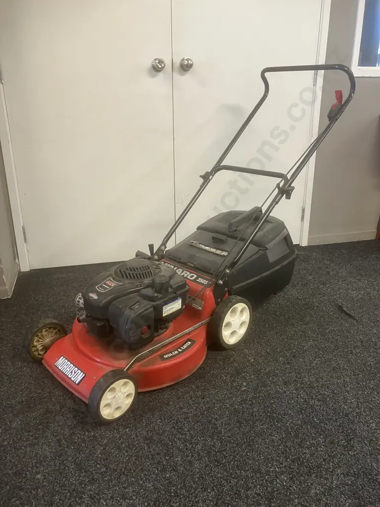 Morrison Vinaro 350ST Lawnmower With Catcher - B&S 500E Series RapidStart 140cc Image 1++