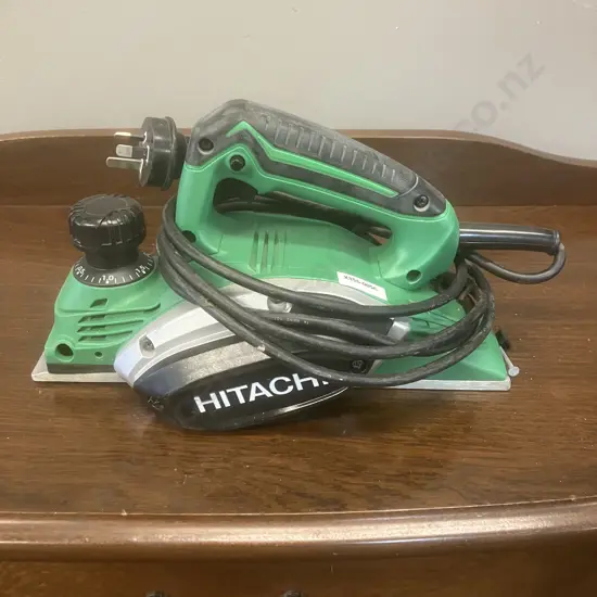 Hitachi 82MM 620W Electric Planer Model P20SF