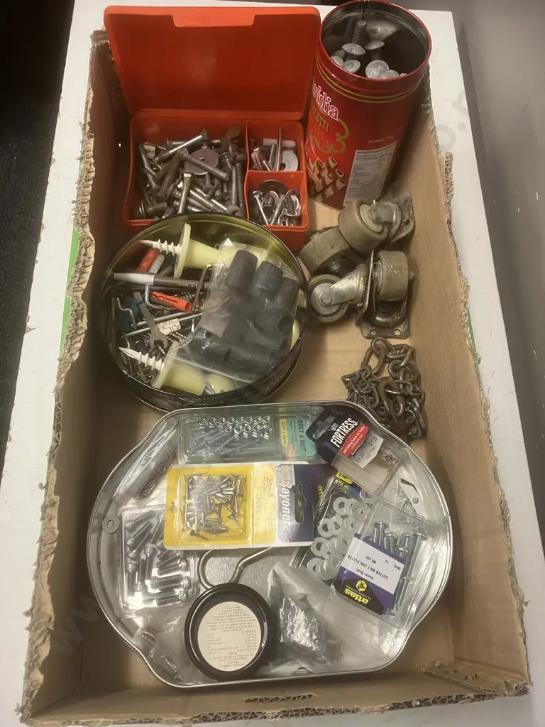 Box Lot -  Hardware & Bolts Etc Image 1++