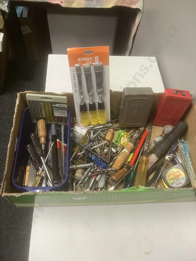 Box Lot - Assorted Tools, Drill Bits, Jigsaw Blades Etc Image 1++