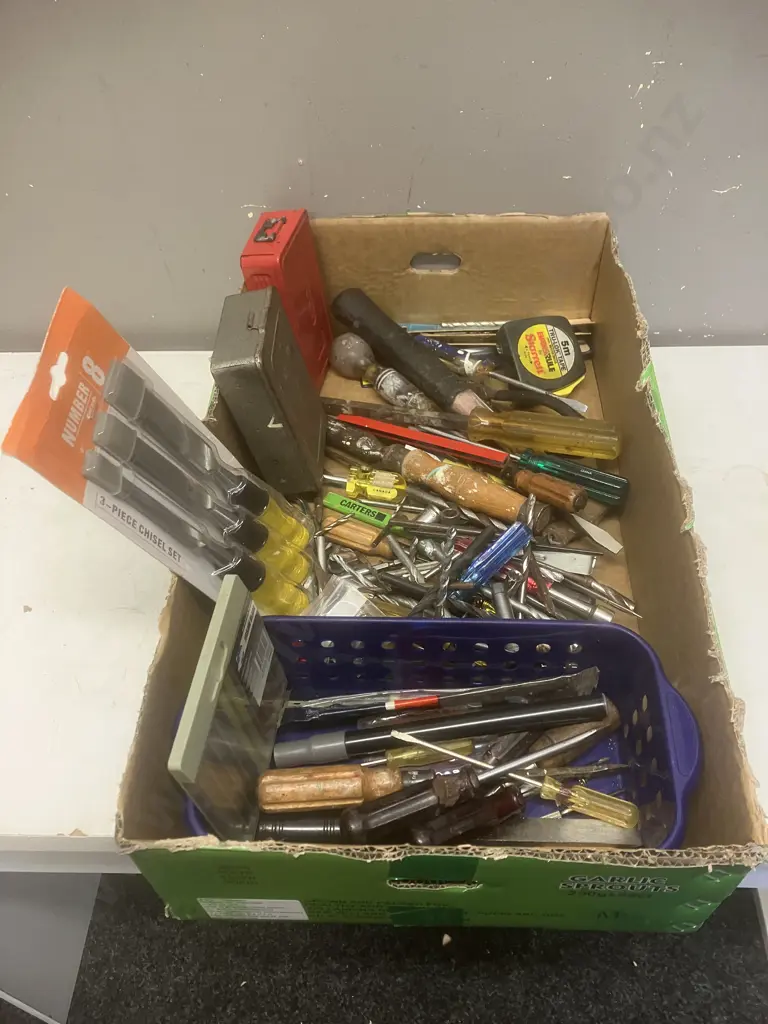 Box Lot - Assorted Tools, Drill Bits, Jigsaw Blades Etc Image 1++