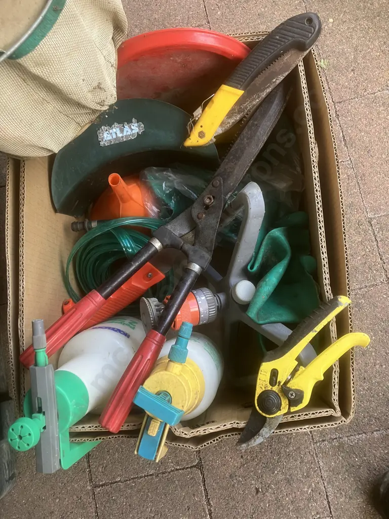 Box Lot - Sprayers, Garden Tools, Gloves Etc Image 1++