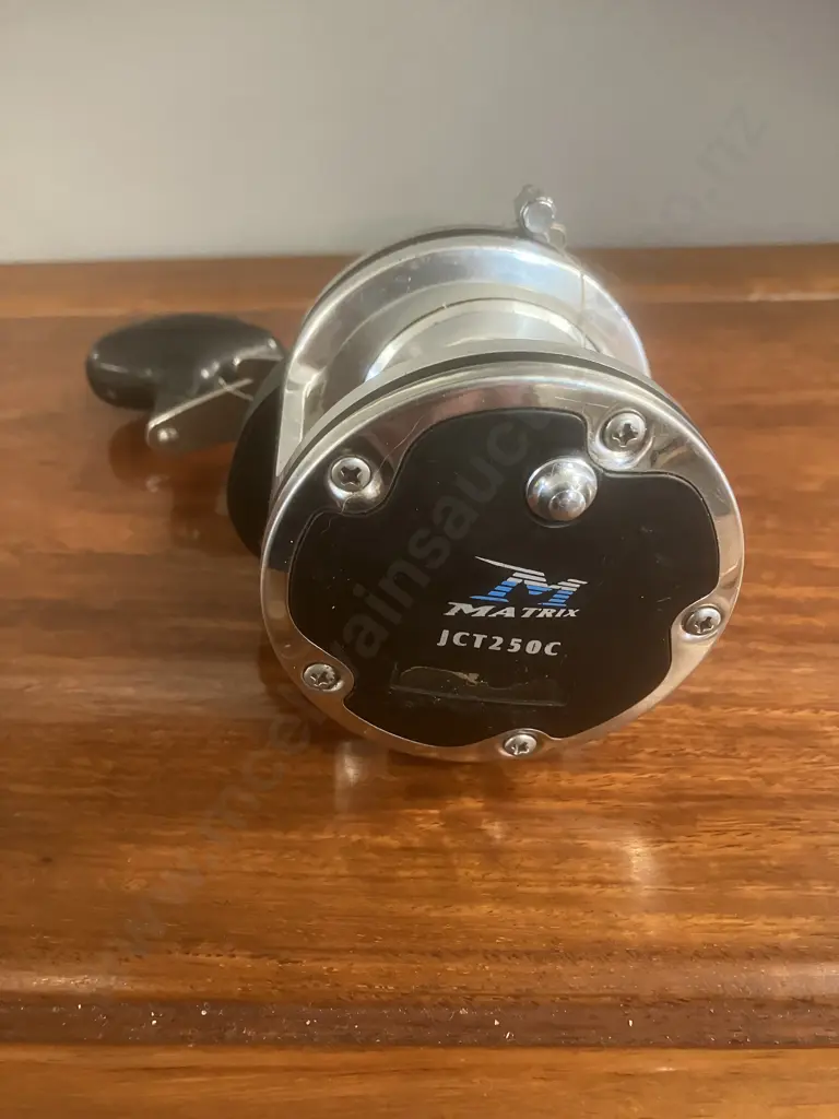 Silstar Strike & Matrix JCT250C Reels Image 1++