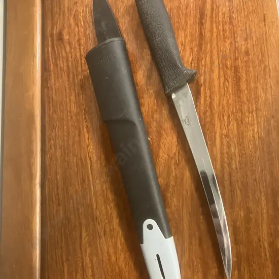 Gerber Fillet Knife With Scabbard, 18.5cm Blade - Made In Portugal