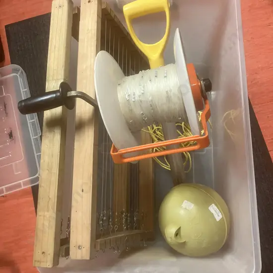 Geared Reel With Boat Bracket, Longline & Pair of Trace Racks With Some Traces