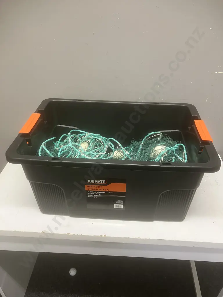 Flounder Net in Jobmate Storage Box With Lid Image 1++