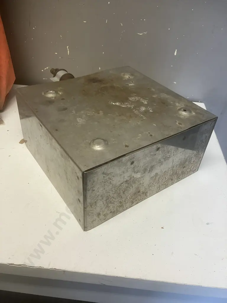 Smoker, Wood Chips & Single Ring Gas Burner Image 1++