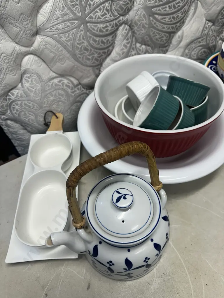 Dansk Royale Teapot, Large Bowls, Ramekin Etc Image 1++