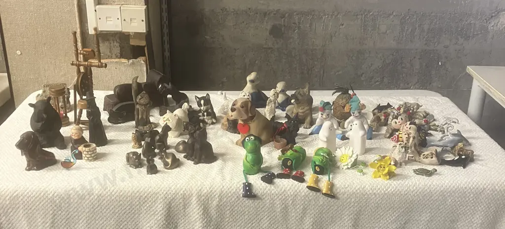 Ornaments & Collectables Image 1++