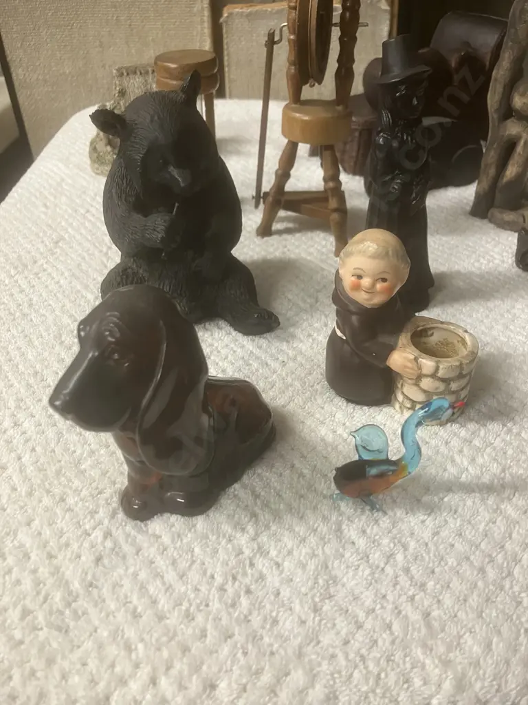Ornaments & Collectables Image 1++