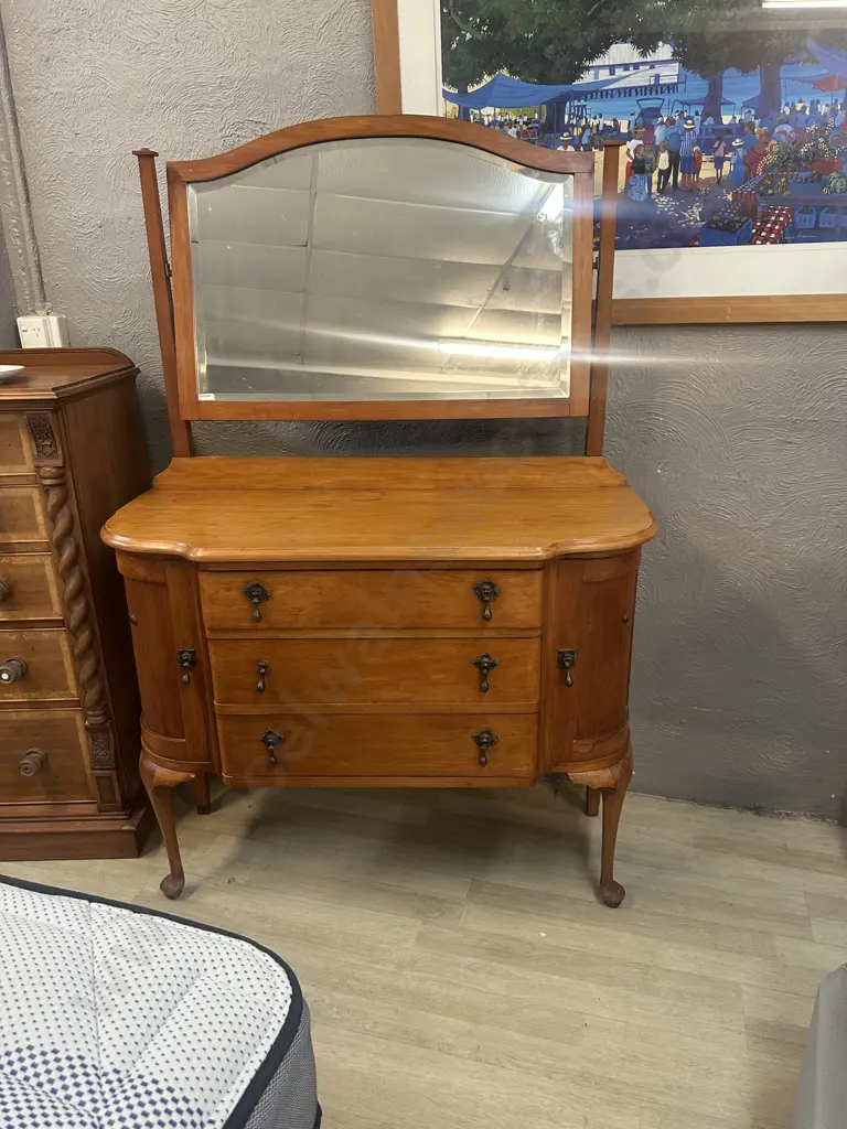 Antique Kauri Dressing Table Three Drawer Two Bowed Cupboards With Cabriole Legs Image 1++