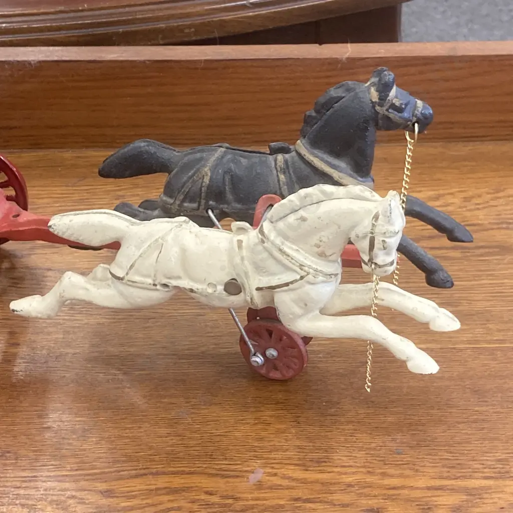 Vintage Toy - Cast Iron Horse Drawn Police Patrol Wagon With Driver, 2 Horses & 4 Policemen, 16 x 48cm Image 1++