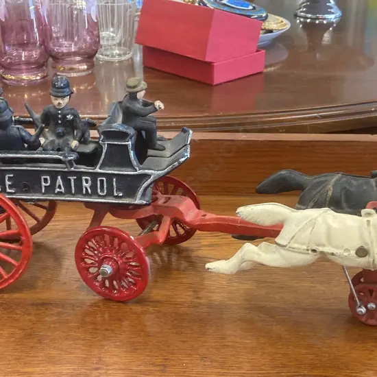 Vintage Toy - Cast Iron Horse Drawn Police Patrol Wagon With Driver, 2 Horses & 4 Policemen, 16 x 48cm