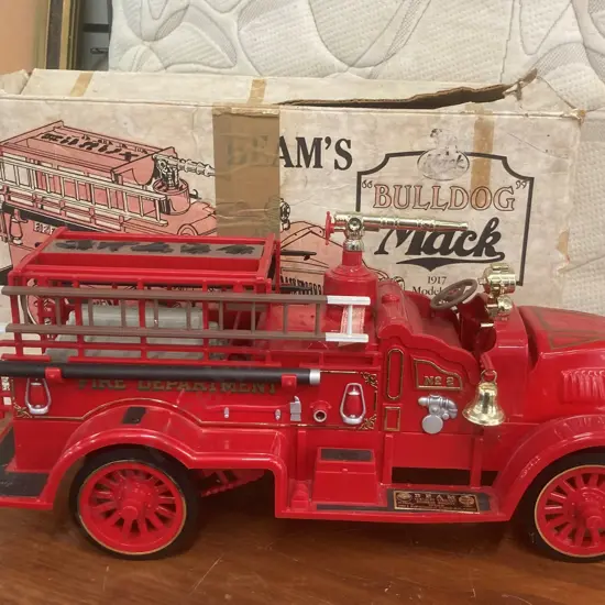 Vintage Jim Beam Fire Truck Decanter Fire Department #2 1917 Bulldog Mack Model AC, Sealed, Original Box