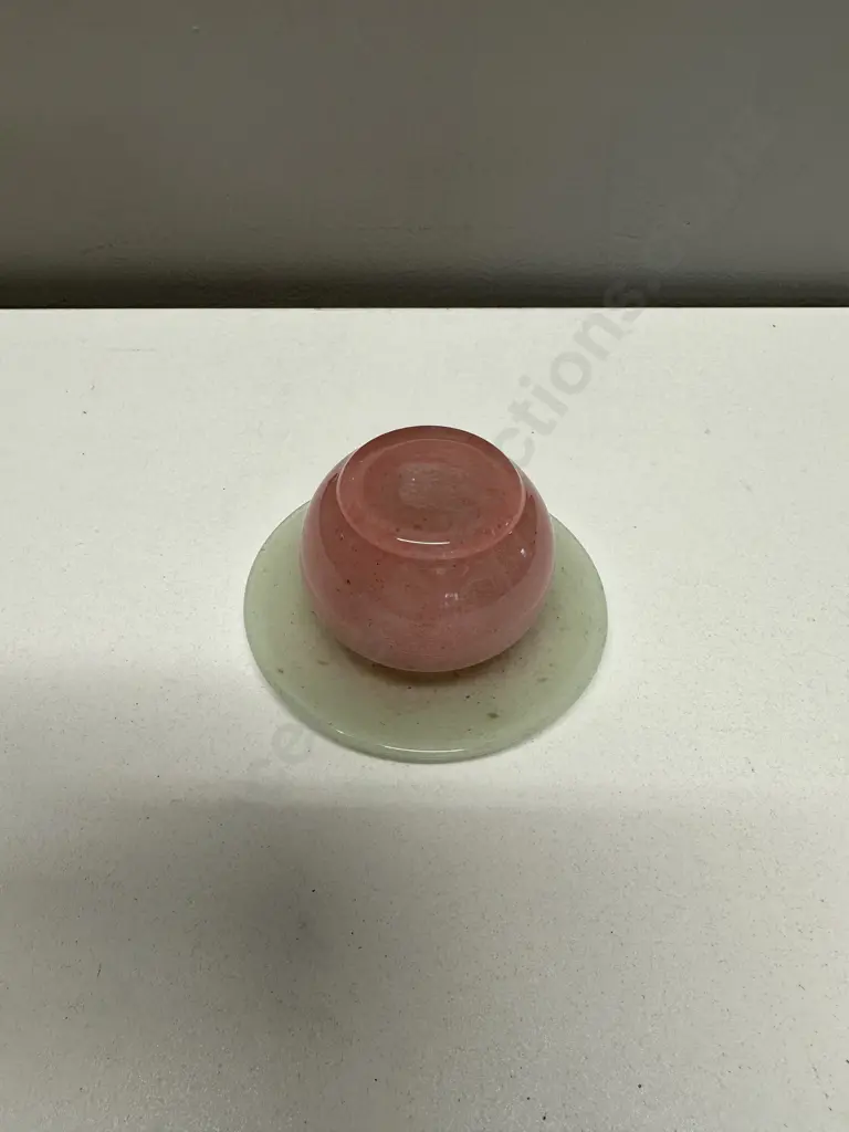 Vintage Mushroom/Hat Art Glass Vase. H10cm Dia10cm Image 1++