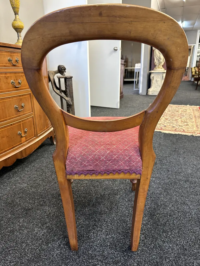 Antique Kauri Balloon Back Chair with pink patterned upholstery, turned legs Image 1++