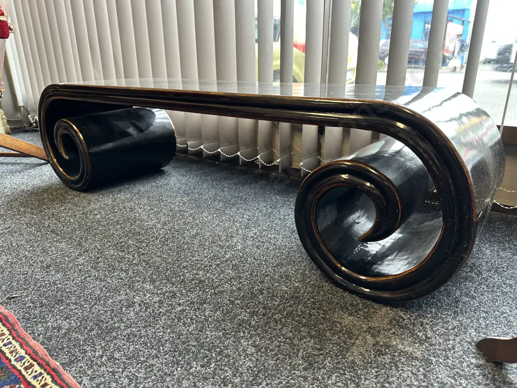 Large Chinese Black Lacquered Scroll Table, Elm Wood, Shanxi, H35 W134 D35cm Image 1++