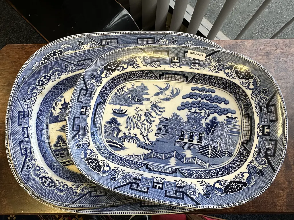 Trio of Antique Blue and White Willow Pattern Platters. Graduating Sizes 37 x 27cm,39 x 30cm,48 x 35cm Image 1++