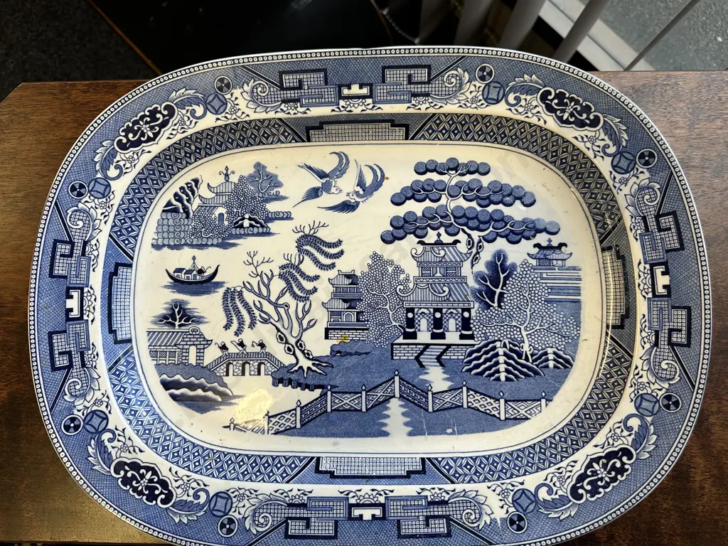 Trio of Antique Blue and White Willow Pattern Platters. Graduating Sizes 37 x 27cm,39 x 30cm,48 x 35cm Image 1++