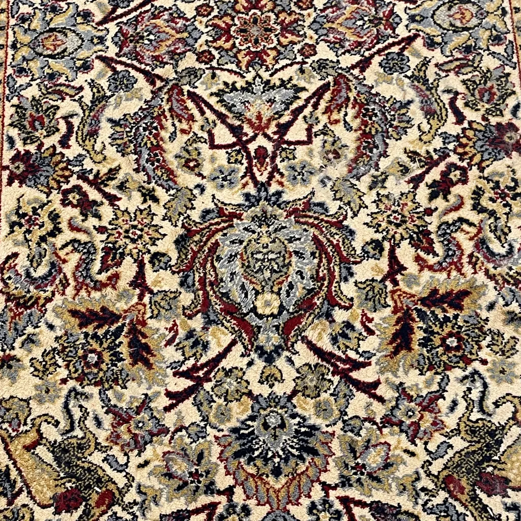 Keshan Pure Wool Floor Rug. 190 x 90cm Image 1++