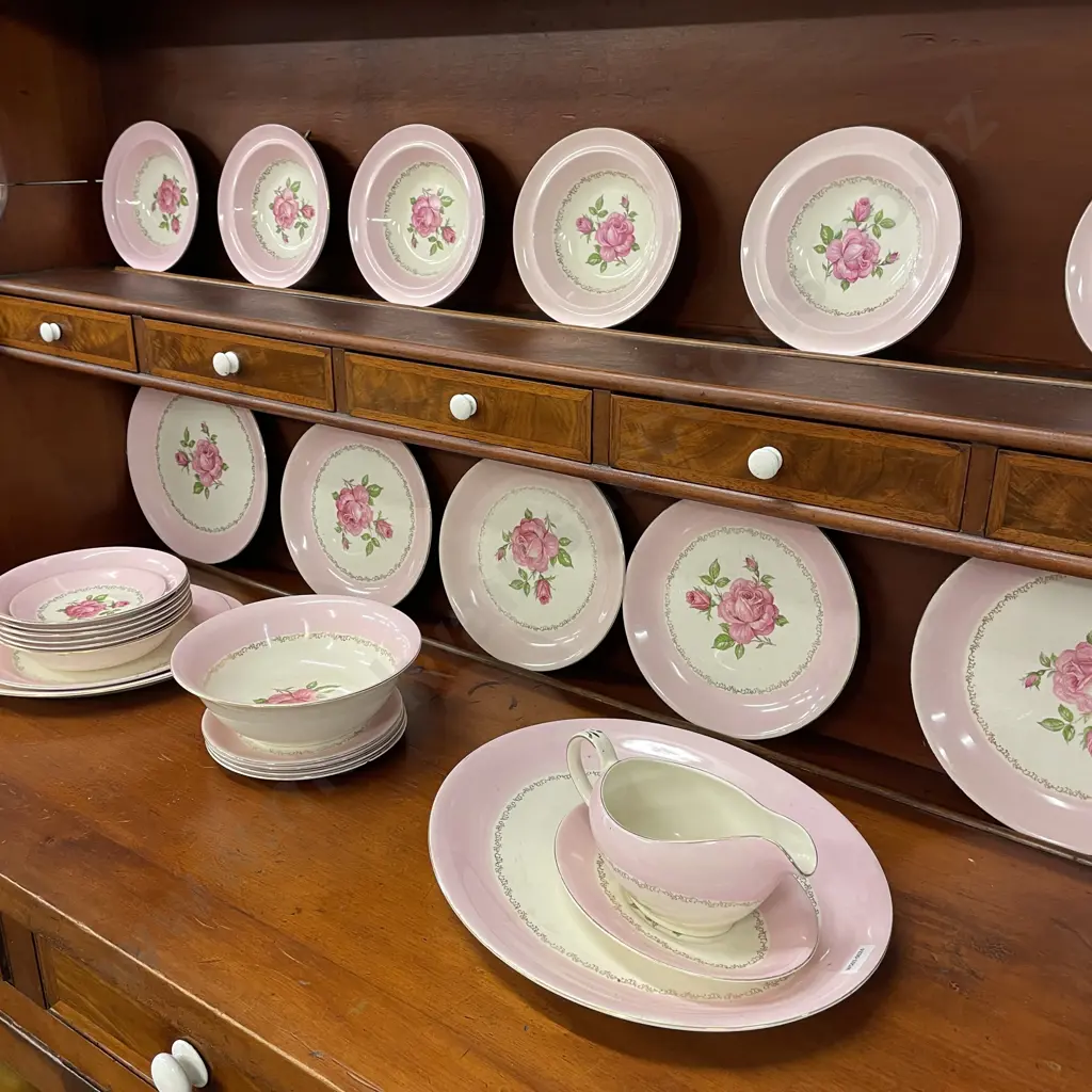 Alfred Meakin Pink Rose Dinnerset Image 1++