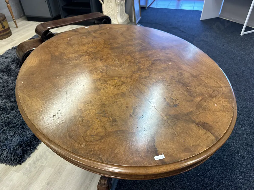 Heavily carved oval Ornate Burr Walnut Quad Pedestal Lou Table. Original castors, brass latches H74 L135 W100 Image 1++