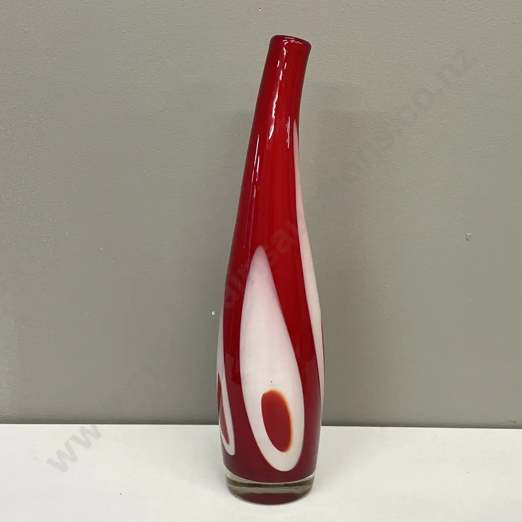 Stunning Art Glass Vase. Red with white interior and swirl pattern. H36cm Image 1++