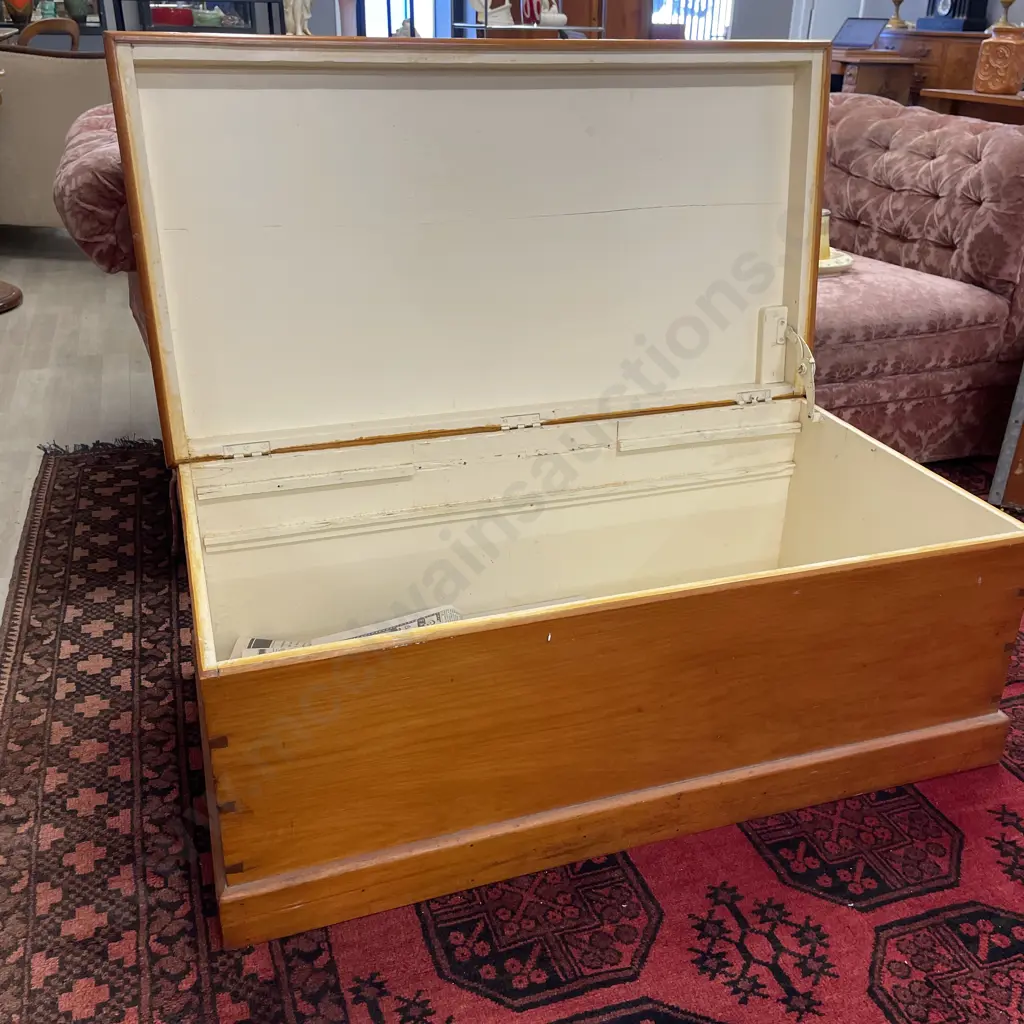 Vintage Solid Kauri Blanket Box. Lift up lid. H42 W104 D56cm Image 1++