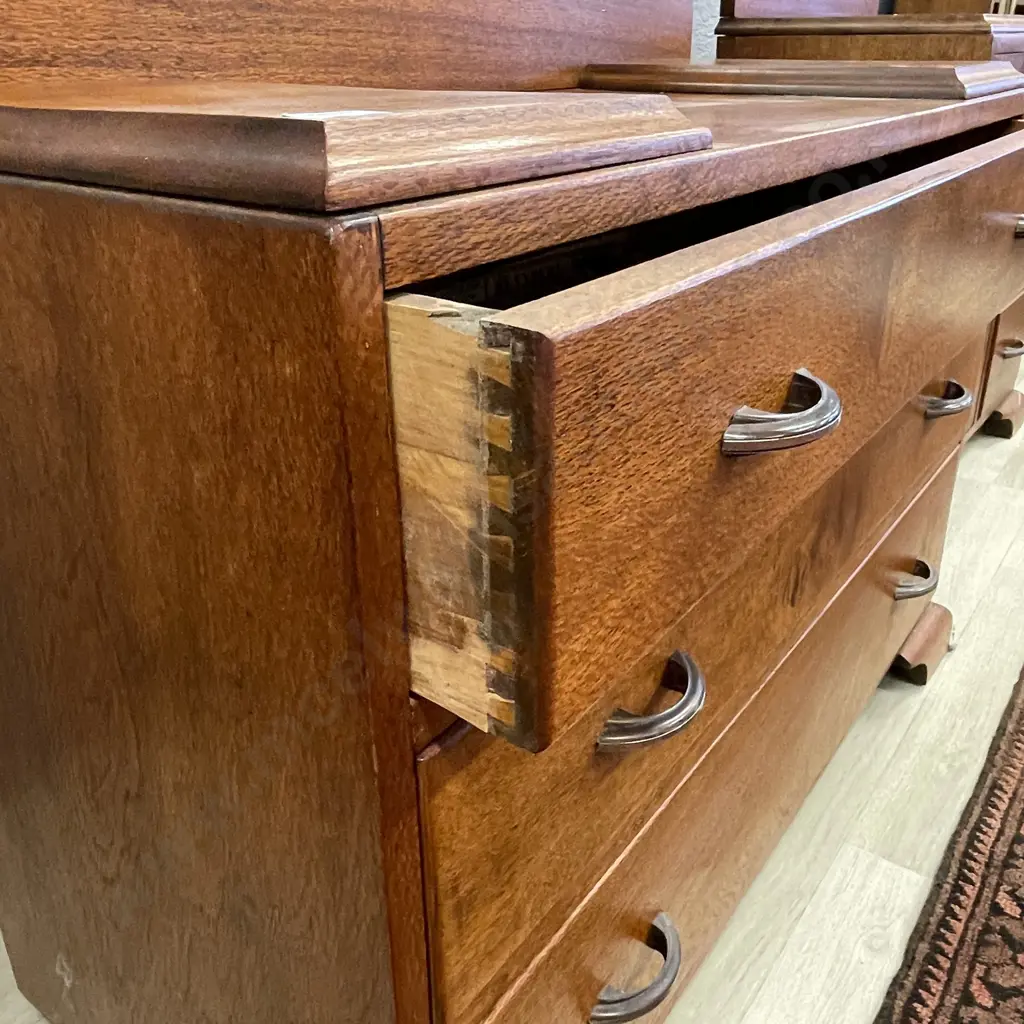 Vintage Solid Maple 3 drawer Dressing Table with pivoting tri mirror. Unite H74cm with mirror H140 D38 W91cm Image 1++