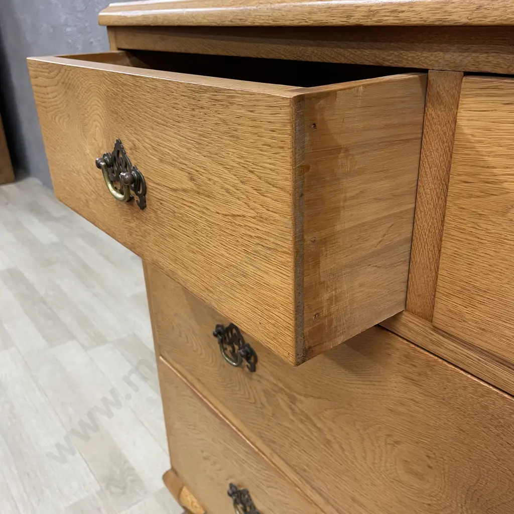 Vintage Solid Blonde Oak 4 Drawer Chest. Art Nouveau handles. H86 W91 D44cm Image 1++